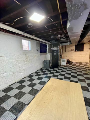880 4th St, Beaver, PA 15009