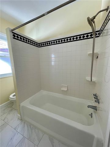 880 4th St, Beaver, PA 15009