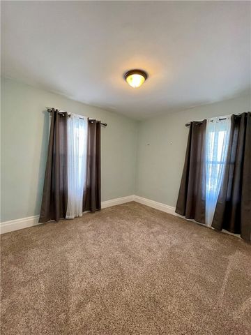 880 4th St, Beaver, PA 15009