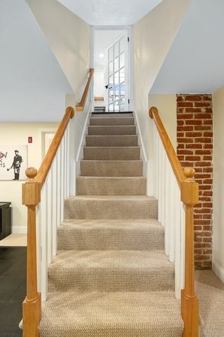 7 Clifton Avenue, Beverly, MA 01915