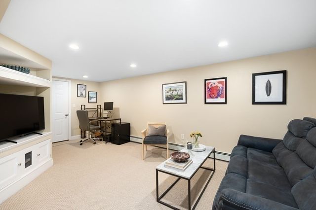 7 Clifton Avenue, Beverly, MA 01915