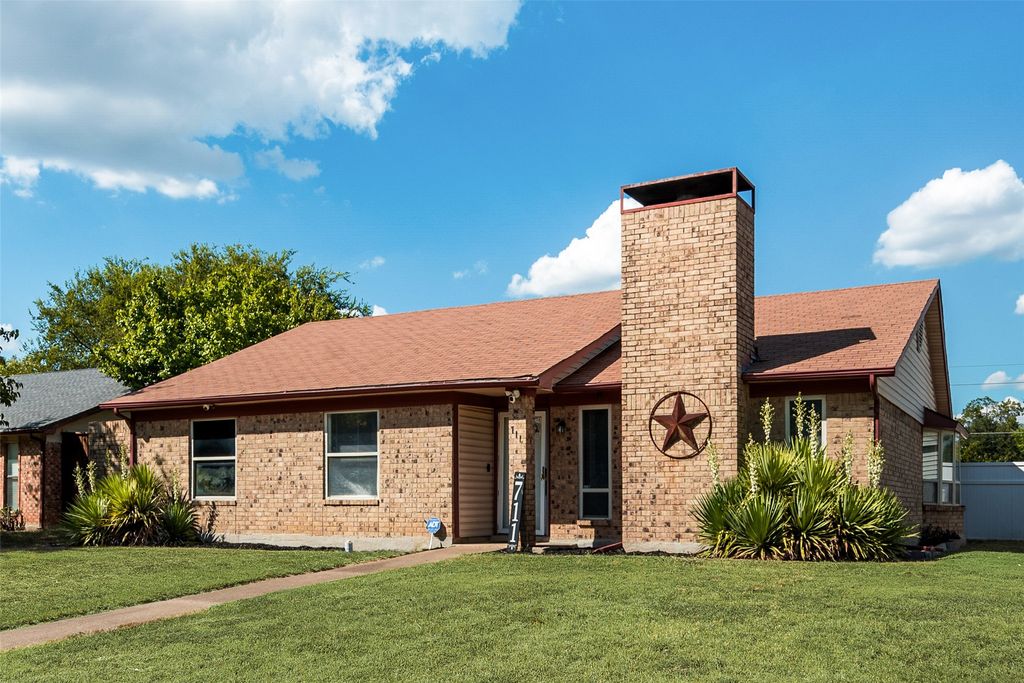 711 Valley Hill Road, Duncanville, TX 75137