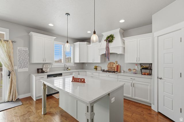 2030 E FOOTHILL WAY, Layton, UT 84040