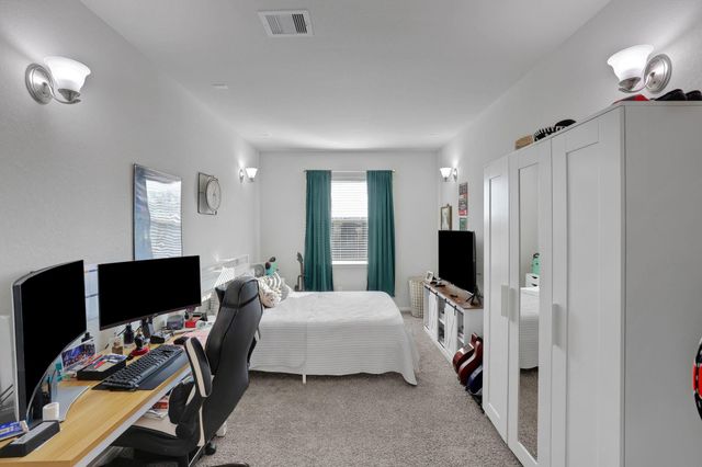 11706 Champions Gate Drive, Mont Belvieu, TX 77535