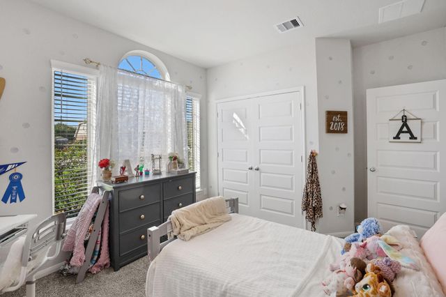 11706 Champions Gate Drive, Mont Belvieu, TX 77535