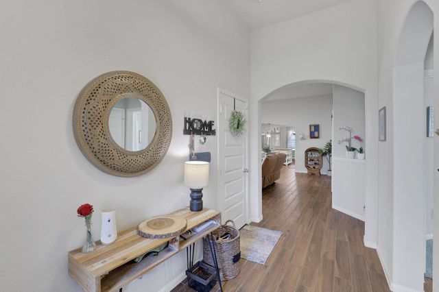 11706 Champions Gate Drive, Mont Belvieu, TX 77535