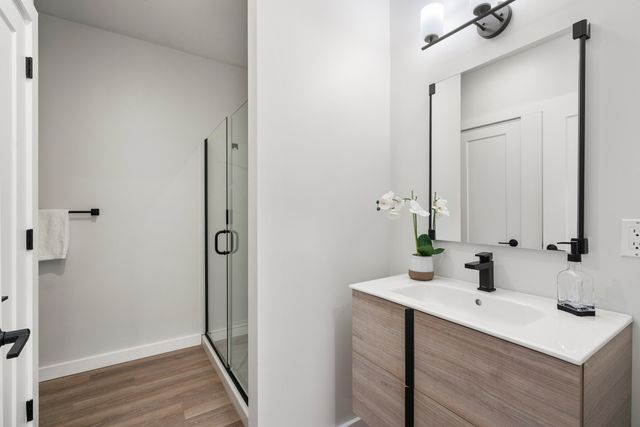 10 Somerset 309U, Winthrop, MA 02152