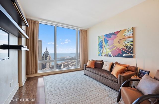 401 N Wabash Avenue 67G, Chicago, IL 60611