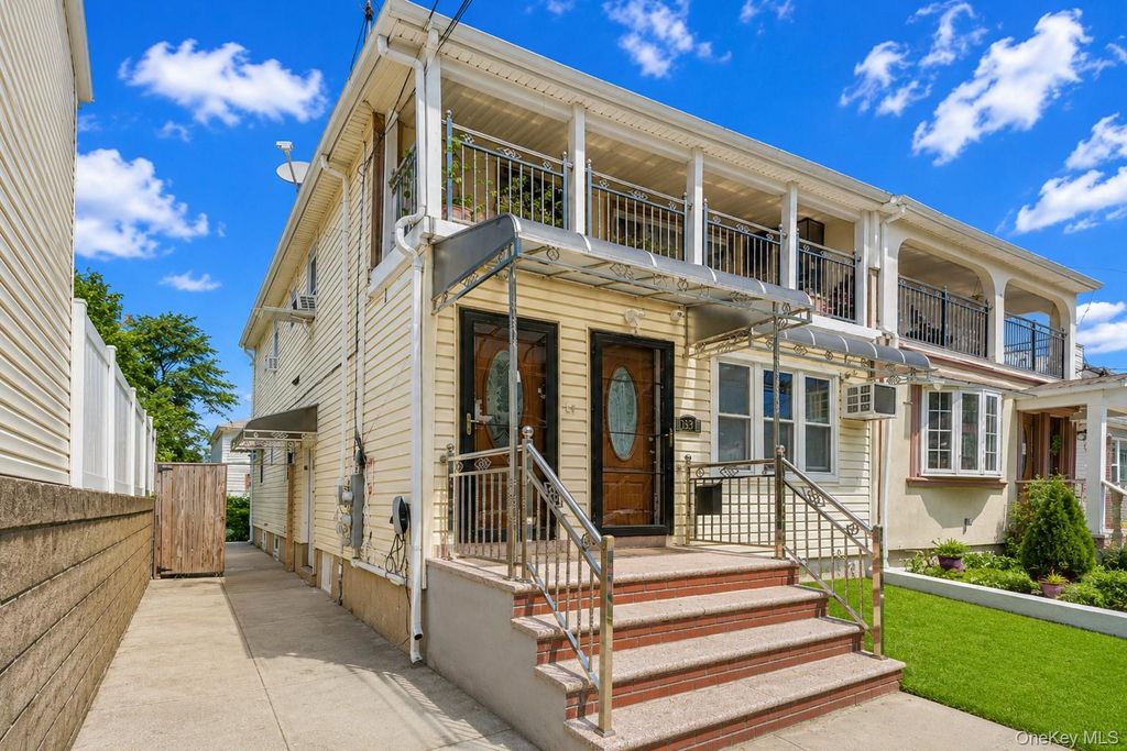 15311 110th Road, Jamaica, NY 11433 — photo 2