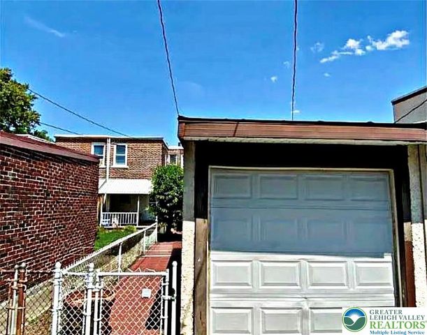 2018 West Washington Street, Allentown City, PA 18104