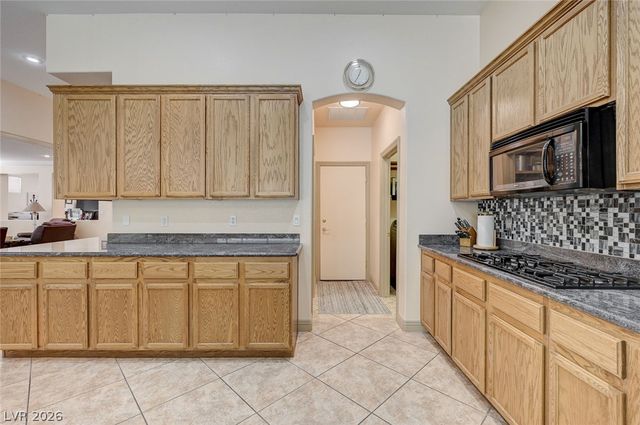 10093 Golden Bluff Avenue, Las Vegas, NV 89148