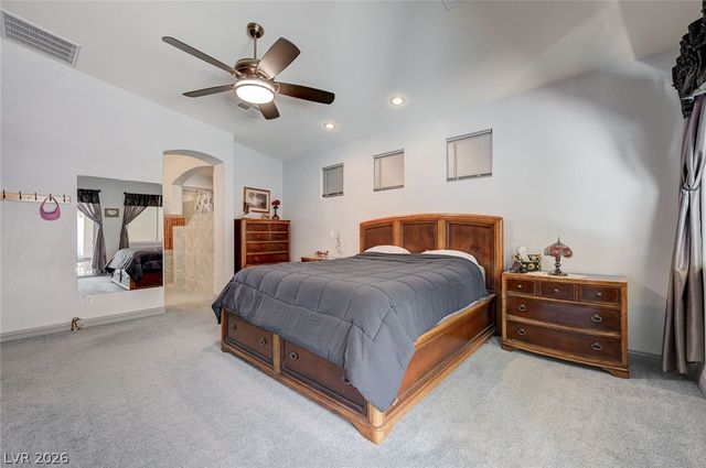 10093 Golden Bluff Avenue, Las Vegas, NV 89148