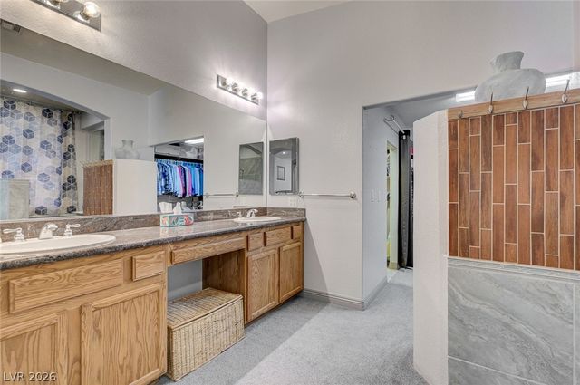 10093 Golden Bluff Avenue, Las Vegas, NV 89148