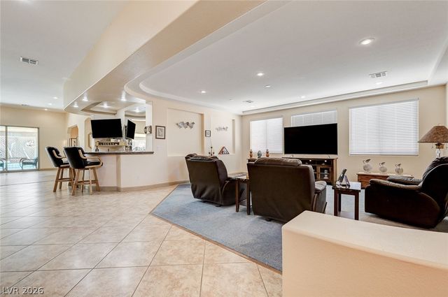 10093 Golden Bluff Avenue, Las Vegas, NV 89148