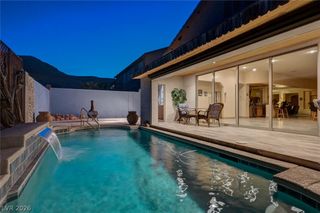 10093 Golden Bluff Avenue, Las Vegas, NV 89148