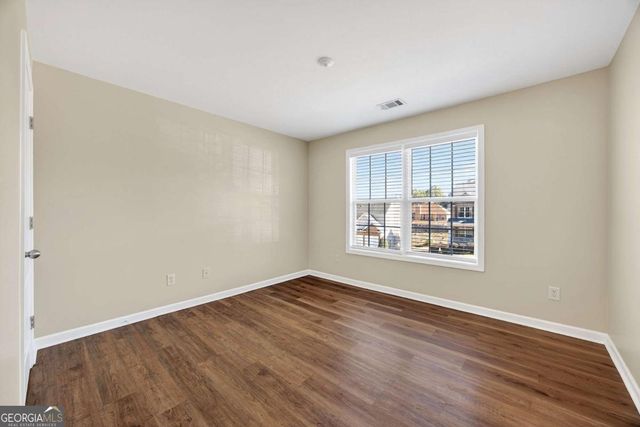 1322 Melrose Woods Lane, Lawrenceville, GA 30045