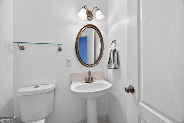 1322 Melrose Woods Lane, Lawrenceville, GA 30045