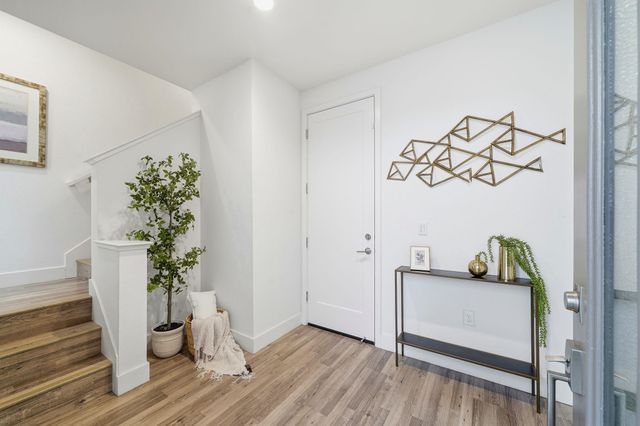 7906 Regional Cmn, Dublin, CA 94568