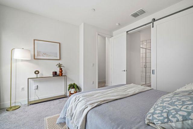 7906 Regional Cmn, Dublin, CA 94568