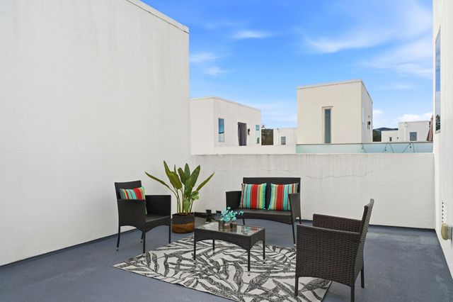 7906 Regional Cmn, Dublin, CA 94568