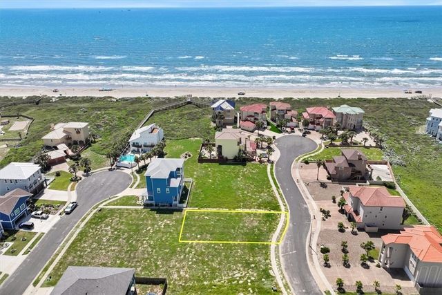 126 Sea Air Lane, Port Aransas, TX 78373