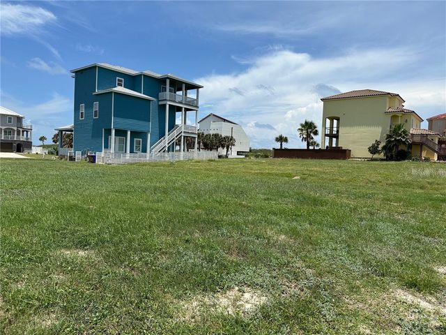 126 Sea Air Lane, Port Aransas, TX 78373