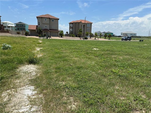 126 Sea Air Lane, Port Aransas, TX 78373