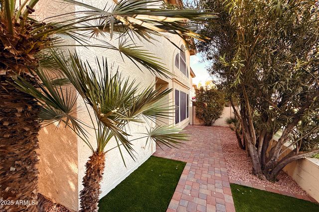 8829 S 51ST Street 3, Phoenix, AZ 85044