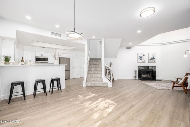 8829 S 51ST Street 3, Phoenix, AZ 85044