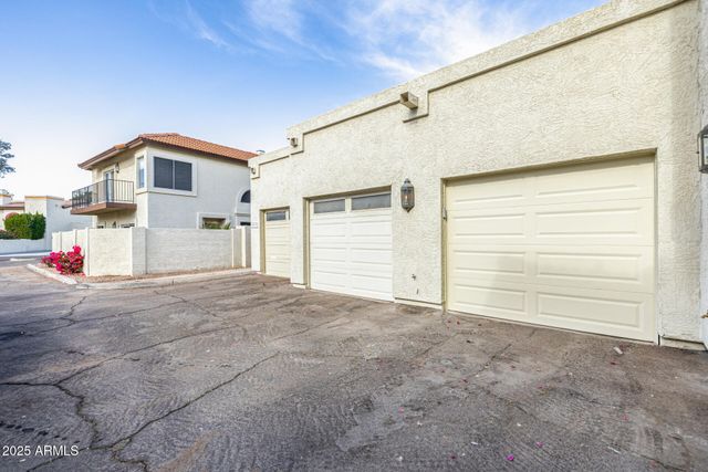 8829 S 51ST Street 3, Phoenix, AZ 85044