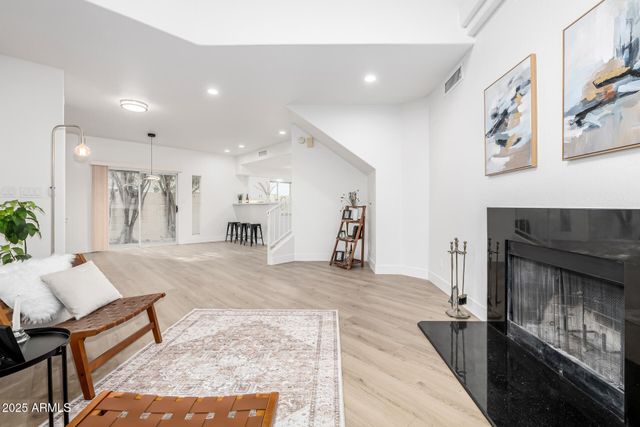 8829 S 51ST Street 3, Phoenix, AZ 85044