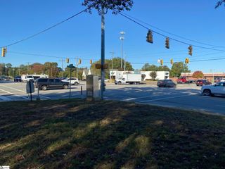 1324 Haywood Road, Greenville, SC 29615