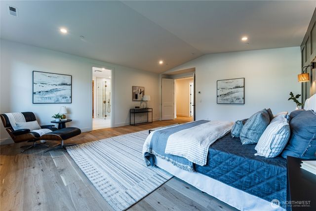 11419 109th Avenue NE, Kirkland, WA 98033