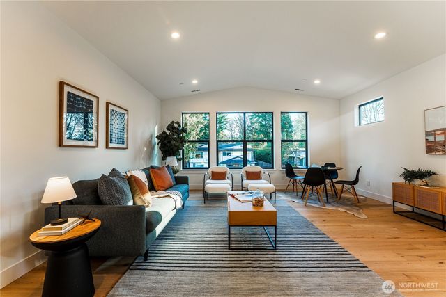 11419 109th Avenue NE, Kirkland, WA 98033