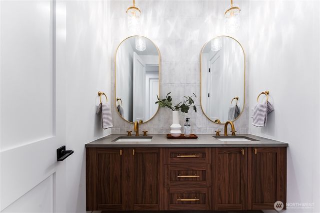 11419 109th Avenue NE, Kirkland, WA 98033