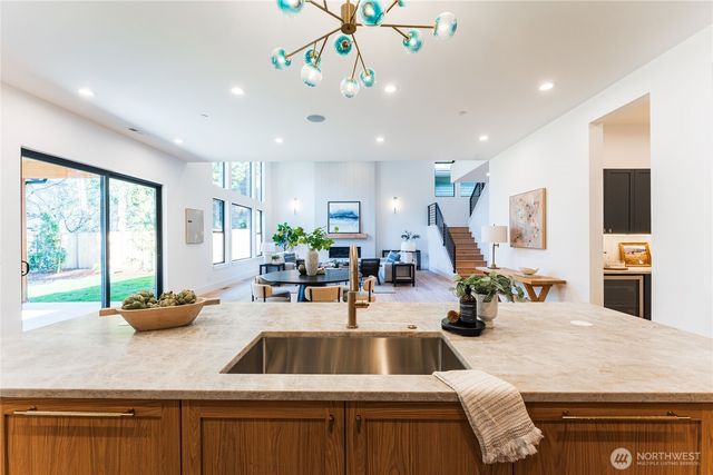 11419 109th Avenue NE, Kirkland, WA 98033