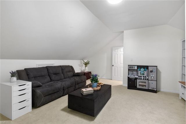 829 Five Forks RD, Virginia Beach, VA 23455