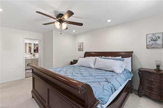 829 Five Forks RD, Virginia Beach, VA 23455