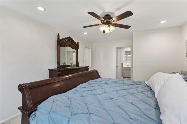 829 Five Forks RD, Virginia Beach, VA 23455