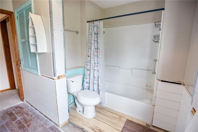 1703 E 4th Street, Trenton, MO 64683