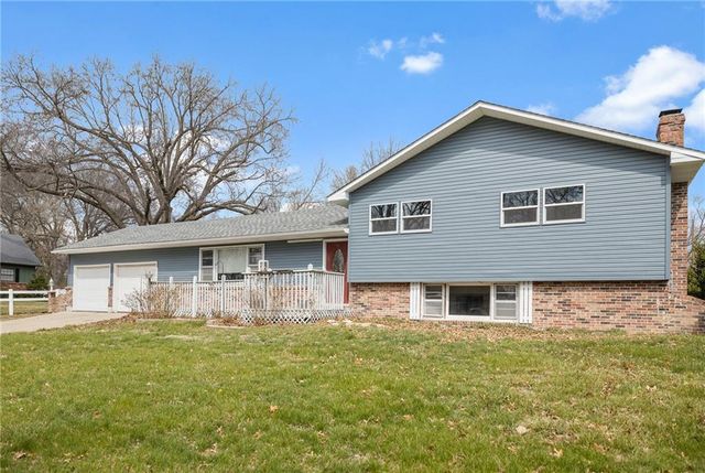 1703 E 4th Street, Trenton, MO 64683