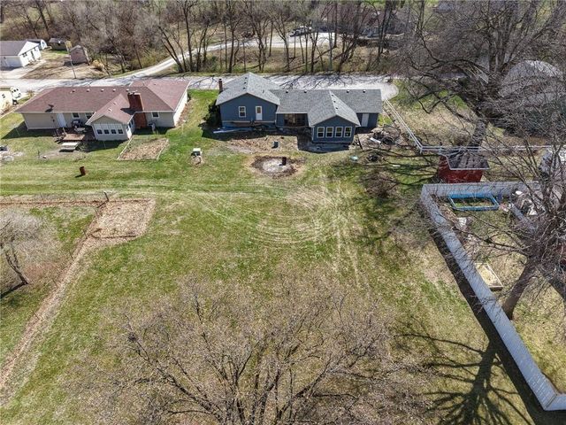 1703 E 4th Street, Trenton, MO 64683