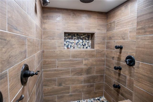 1703 E 4th Street, Trenton, MO 64683