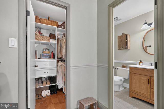 9401 PRIMROSE VIEW CT, Gaithersburg, MD 20882