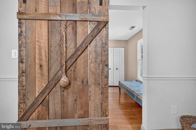 9401 PRIMROSE VIEW CT, Gaithersburg, MD 20882