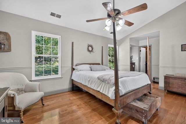 9401 PRIMROSE VIEW CT, Gaithersburg, MD 20882