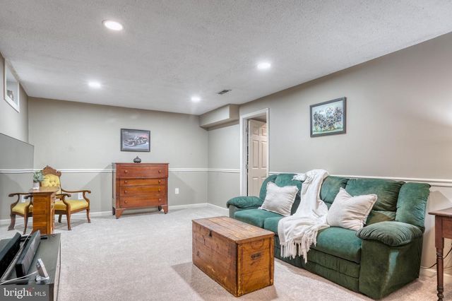 9401 PRIMROSE VIEW CT, Gaithersburg, MD 20882