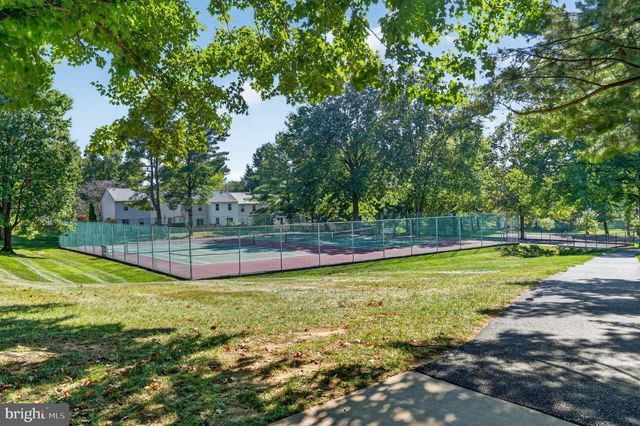 9401 PRIMROSE VIEW CT, Gaithersburg, MD 20882