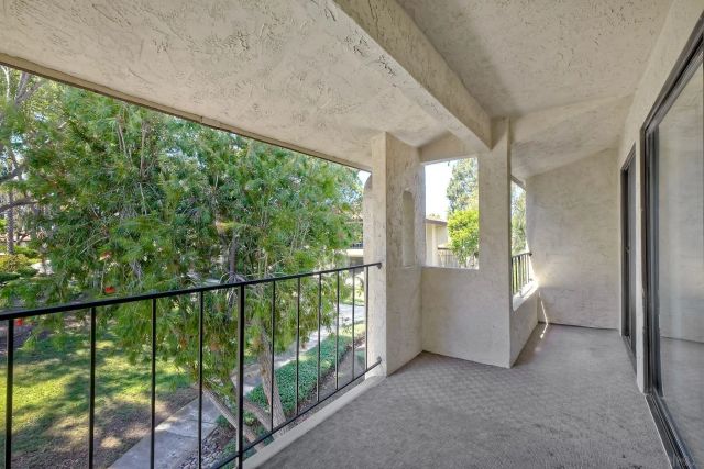 17637 Pomerado Road 223, San Diego, CA 92128