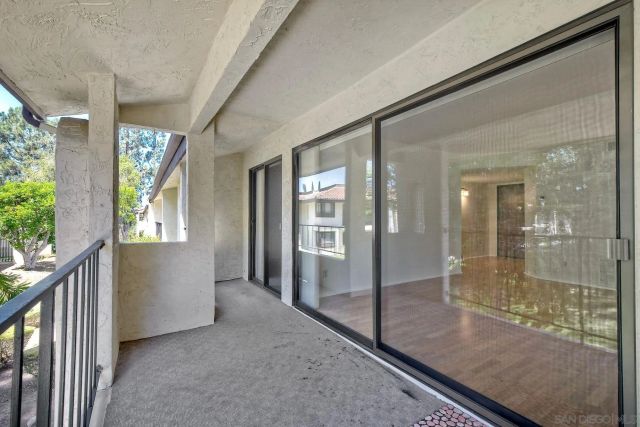 17637 Pomerado Road 223, San Diego, CA 92128